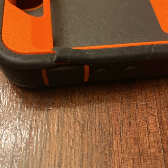 Otter box Case for iPod/iphones - Picture 3 of 7